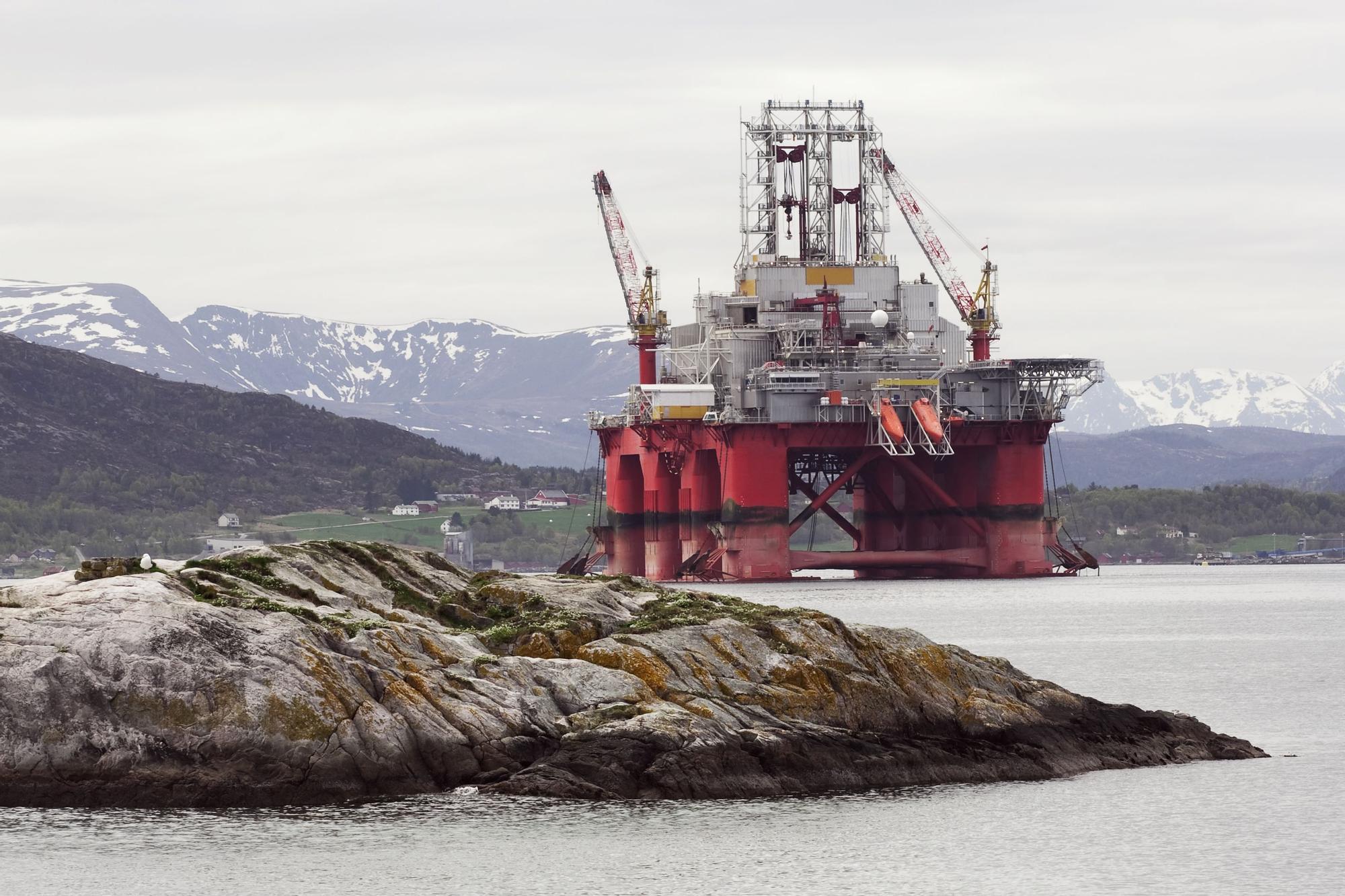 AB'nin Arktik İkilemi: Norveç Petrol Yasağının Kaldırılması İçin Baskı Yapıyor