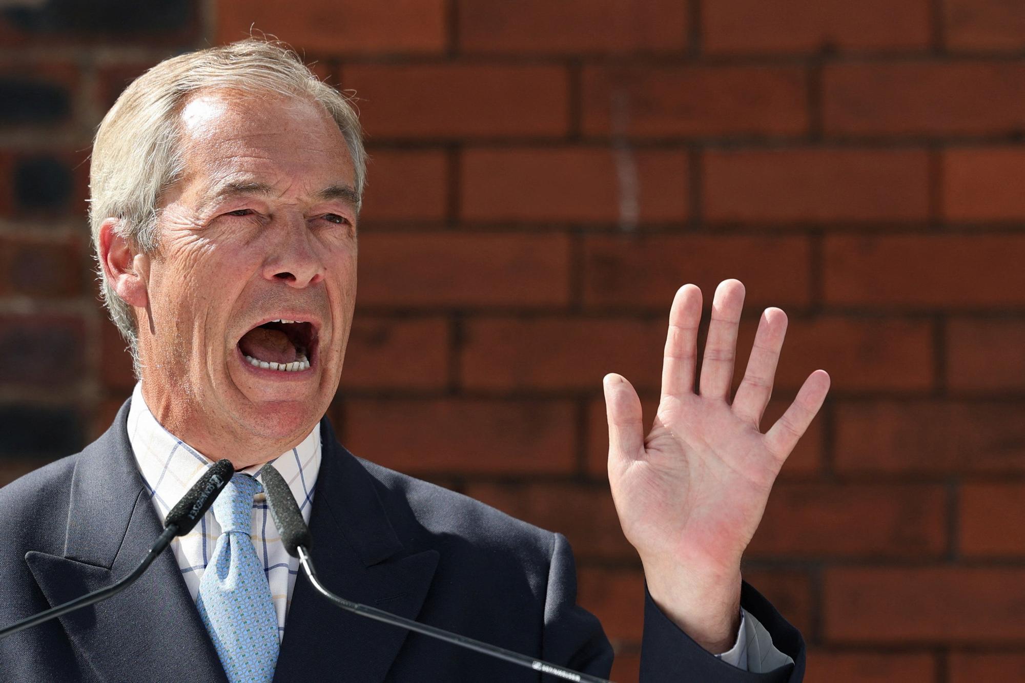 Nigel Farage, Brexit Hayal Kırıklığıyla Yükselişini Pekiştiriyor