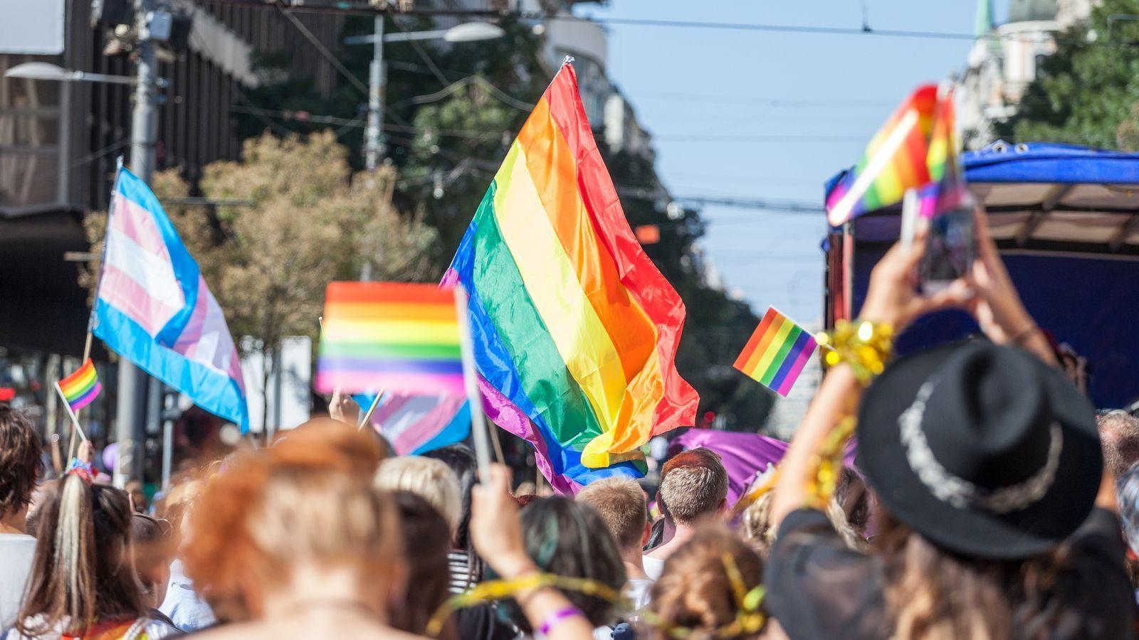Katalonya'dan LGTBİ+ Bireylere Kapsamlı Destek: Yeni Toplumsal Hizmetler Yolda