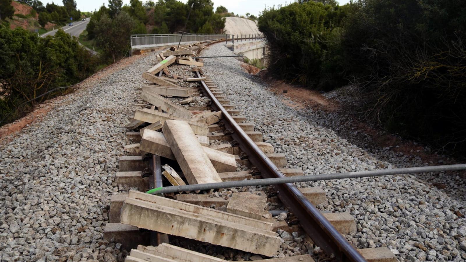 **Bages'te İsrailli Madencilik Devi ICL'ye Karşı Büyük Çevre Protestosu: Halk Kamp Kurdu**