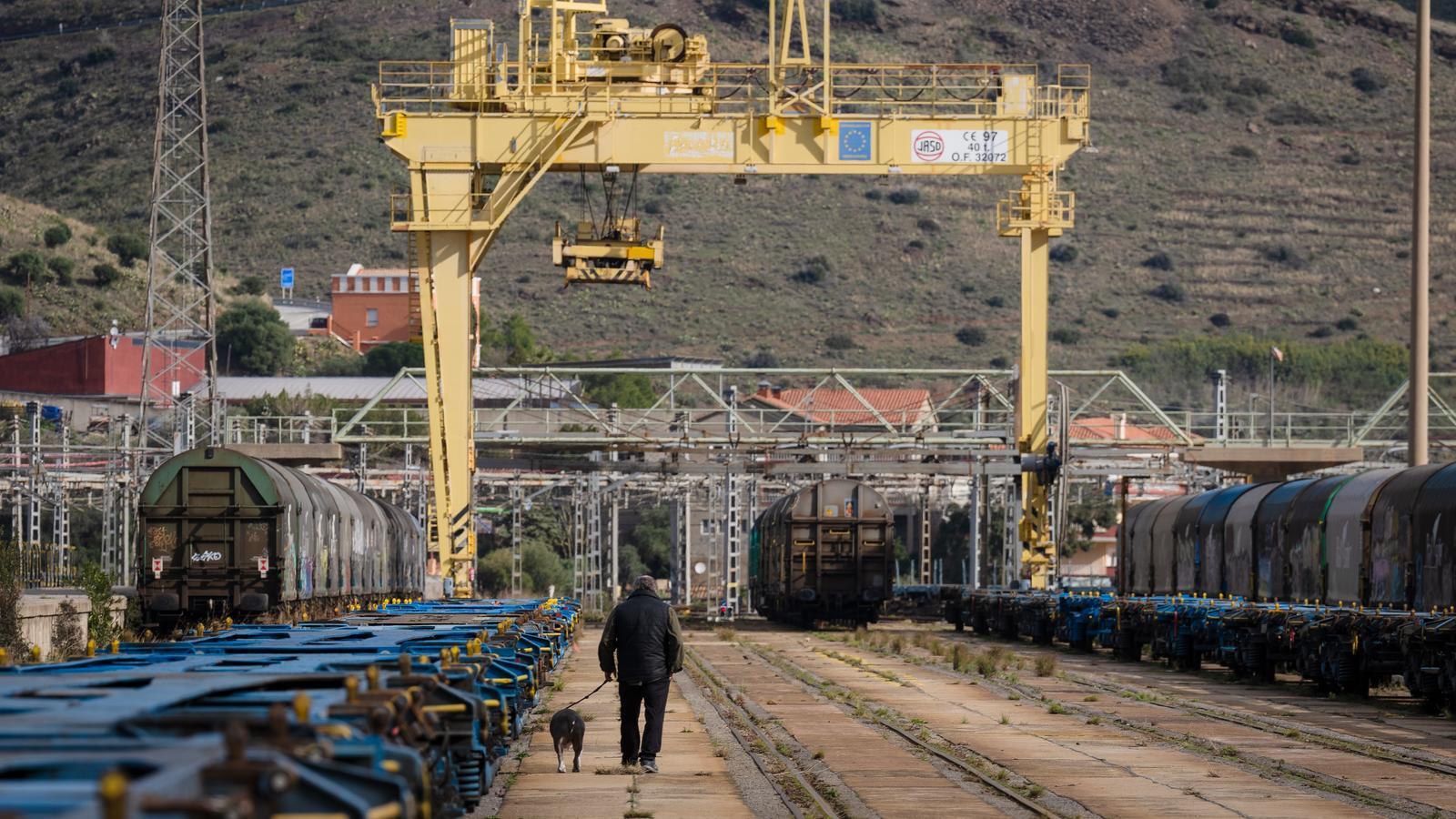 Pimec'ten Kritik Çağrı: Katalonya'da Yük ve Banliyö Tren Hatları Ayrılmalı