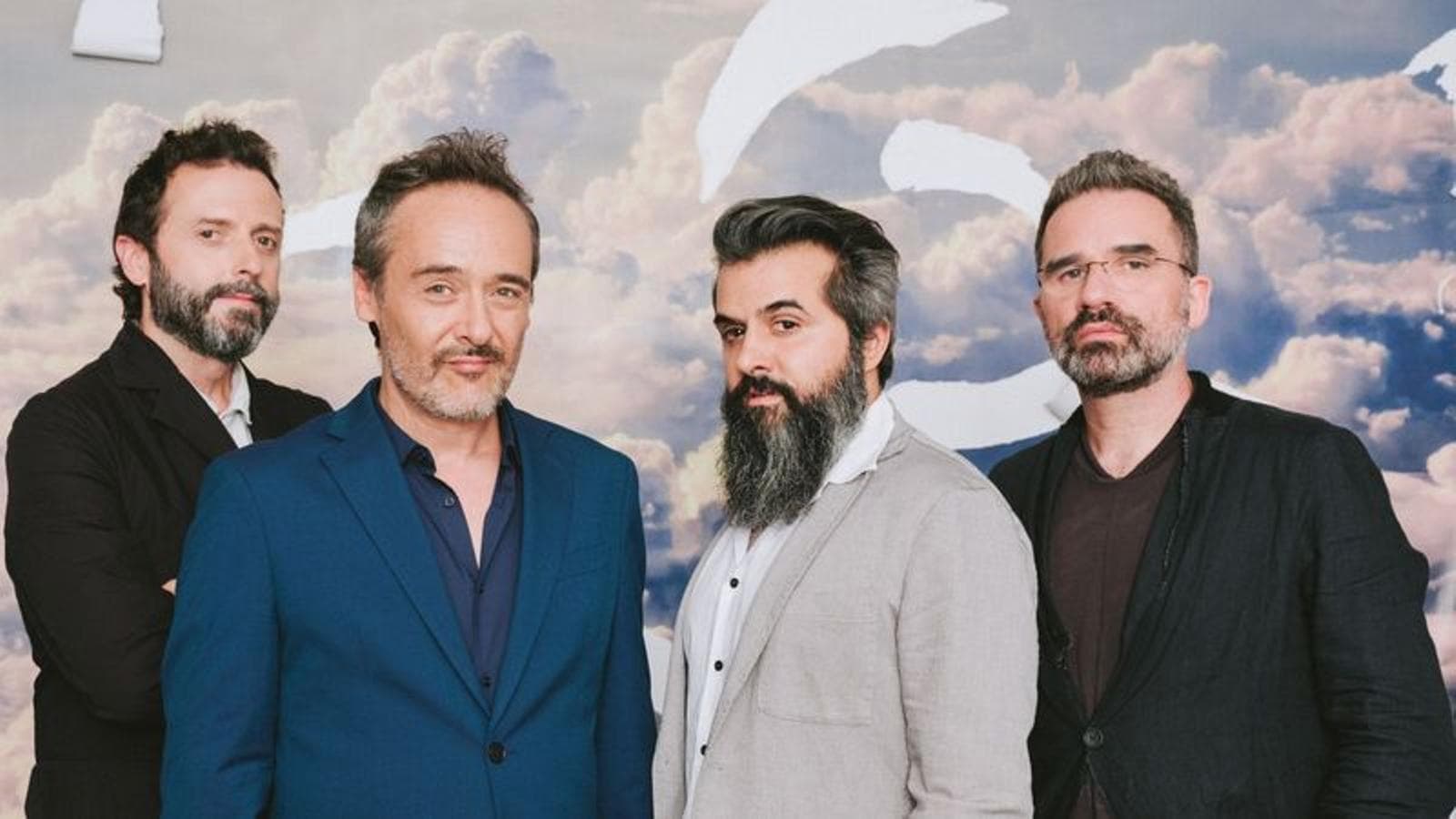 Love of Lesbian'dan 'Süresiz Ara' Kararı: Ayrılık İddiaları Yalanlandı