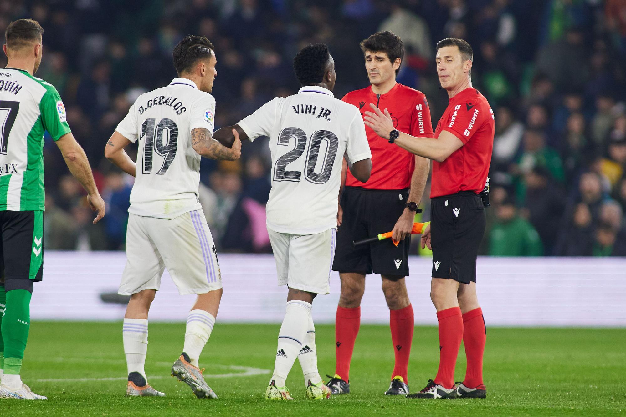 La Liga'da Hakem Kadrosu Yenilendi: Mourinho Gerilimi ve Yeni Sezon Beklentileri
