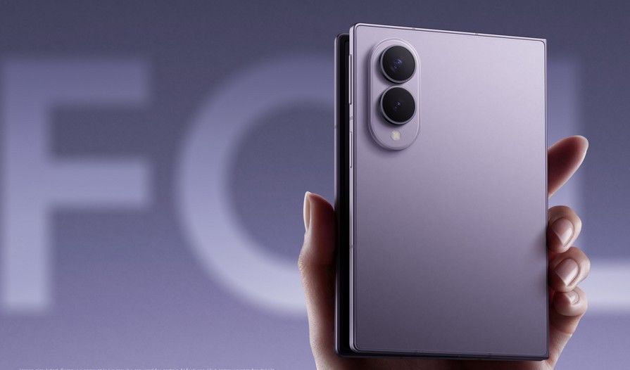 Samsung Katlanabilir Telefon Stratejisini Güçlendiriyor: Fiyatlar Yükselişte