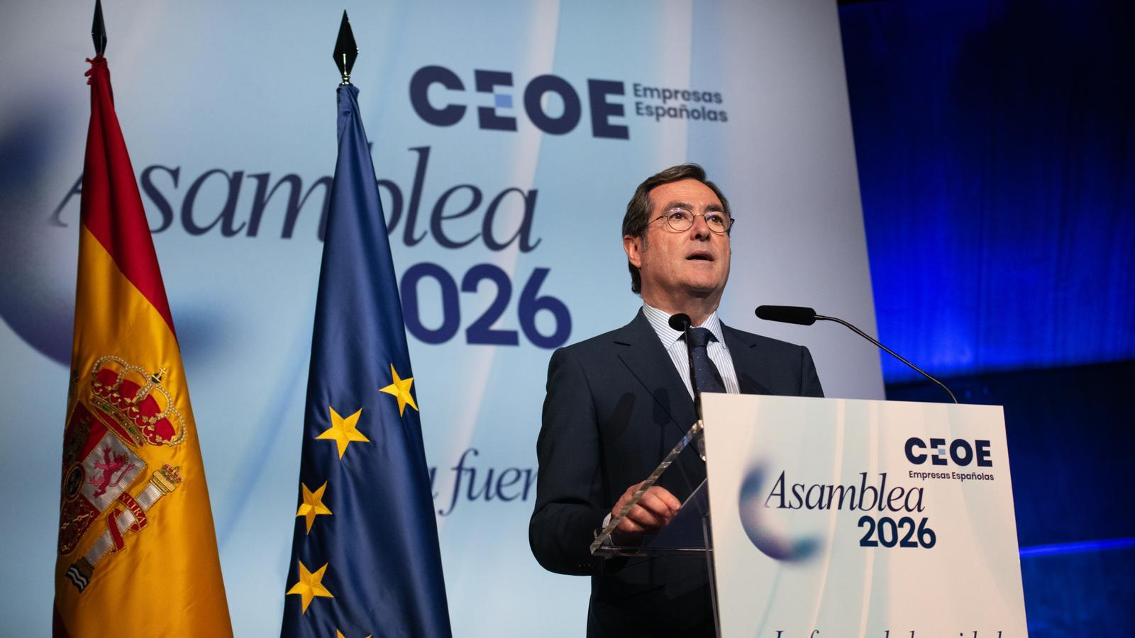 CEOE Başkanı Garamendi'den Sürpriz Erken Seçim Hamlesi: İspanyol İş Dünyasında Yeni