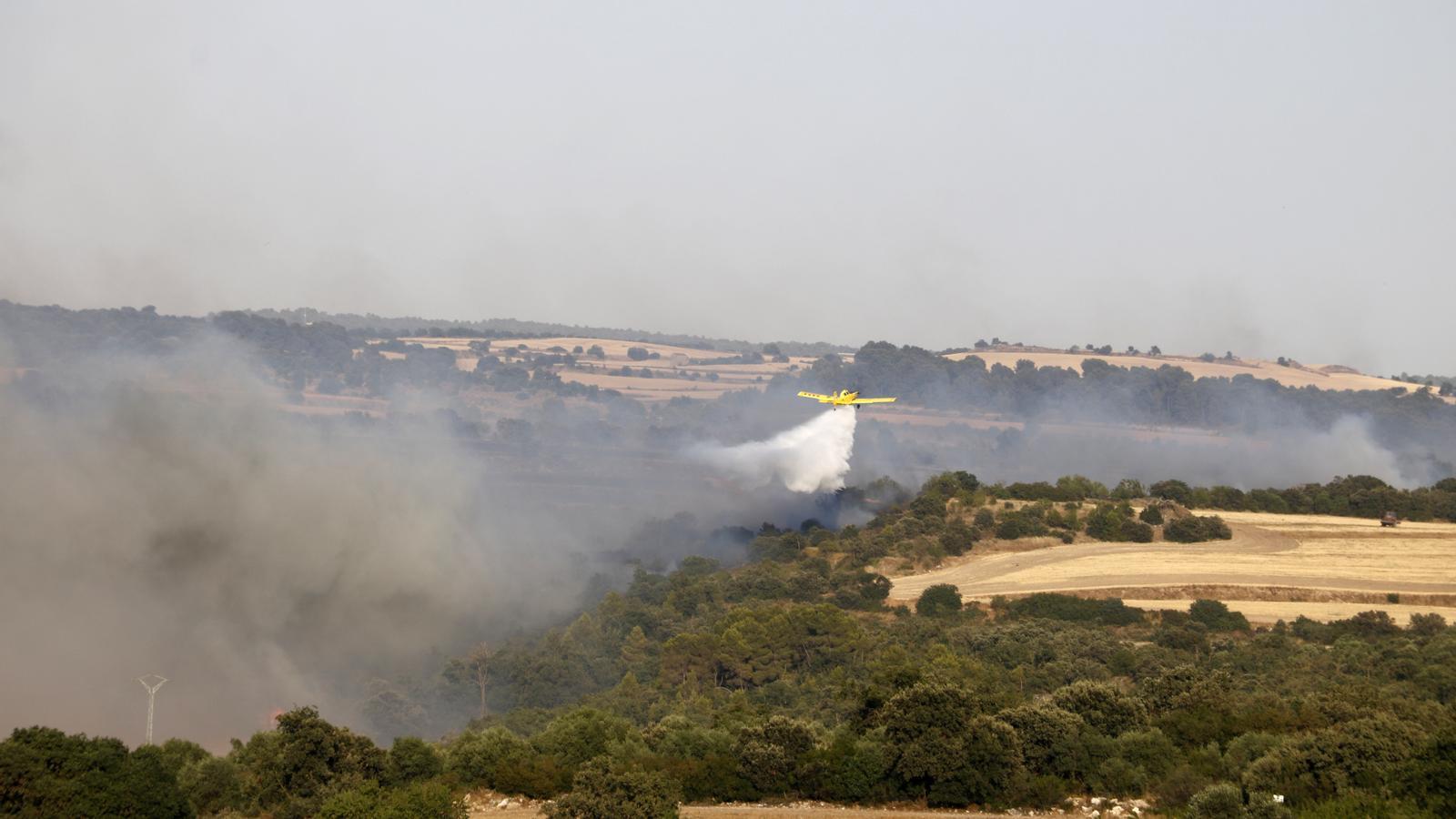 Katalonya'da Yangın Alarmı: Guimerà'daki Alevler 21.000 Kişiyi Evine Hapsetti