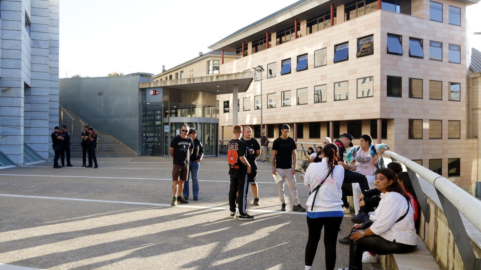 Tàrrega'da Genç Cinayeti: 17 Yaşındaki Katile 6 Yıl Internment ve Denetimli Serbestlik