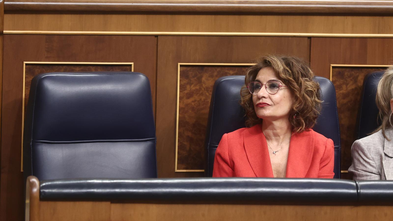 İspanya'nın En Güçlü Kadını María Jesús Montero, Endülüs'e Dönüyor: Sağlık Sistemi