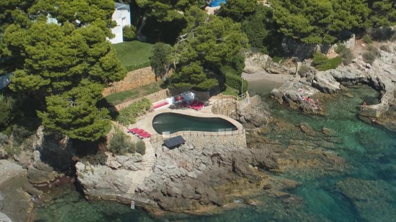 Ágatha Ruiz de la Prada'nın Mayorka Havuzu Yıkılıyor: Bağımsızlıkçılara Sert Mesaj