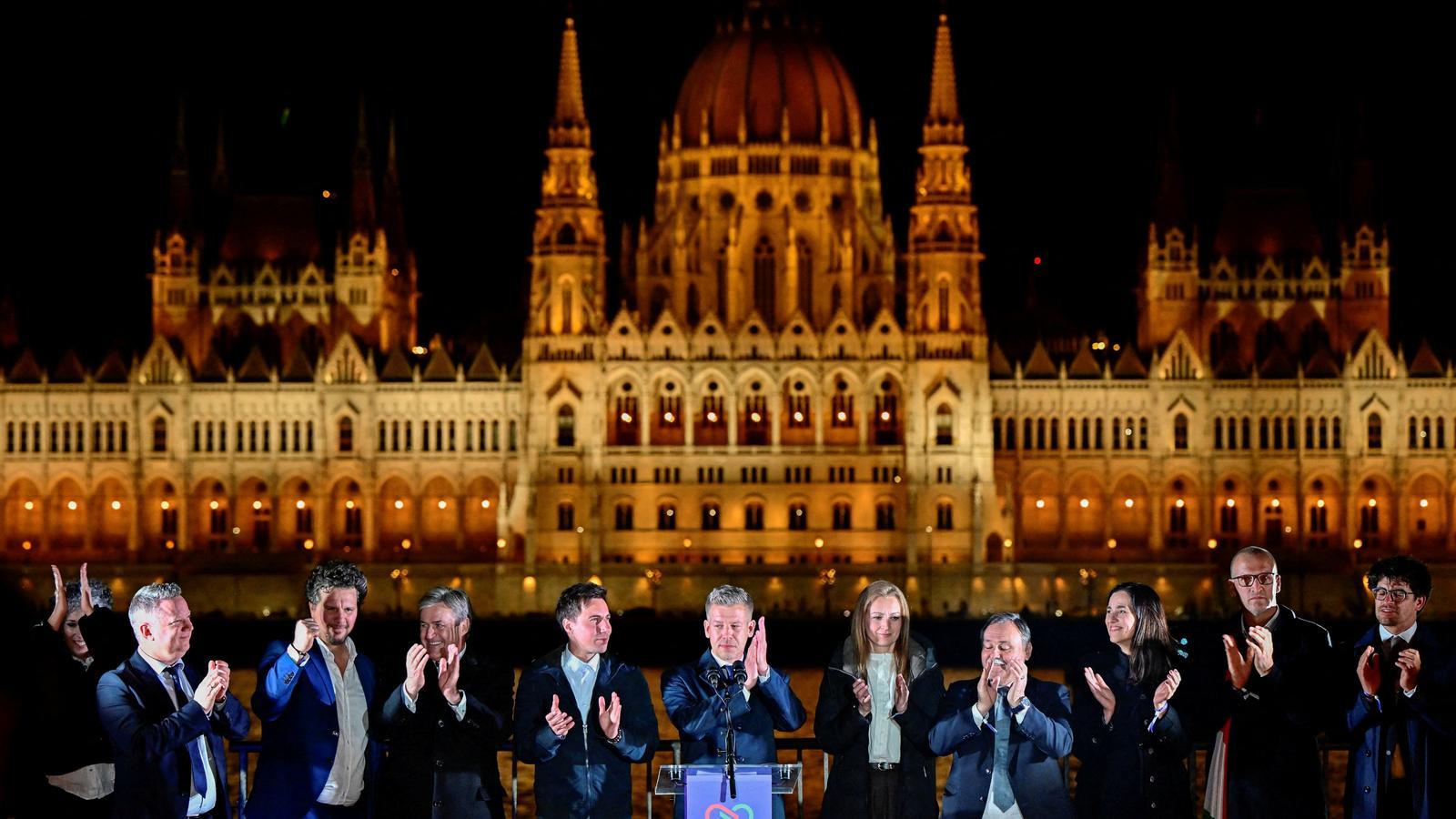 Macaristan'da Péter Magyar Rüzgarı: Avrupa İçin Yeni Bir Umut Mu?