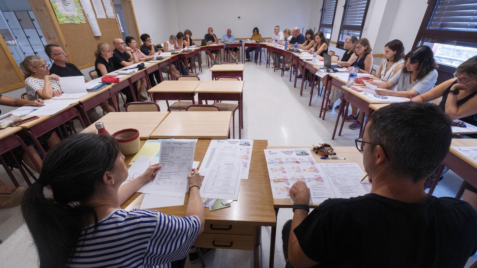 Okul Müdürleri İsyan Etti: Öğretmen Seçme Yetkisi Sadece Özel Durumlara Kısıtlandı