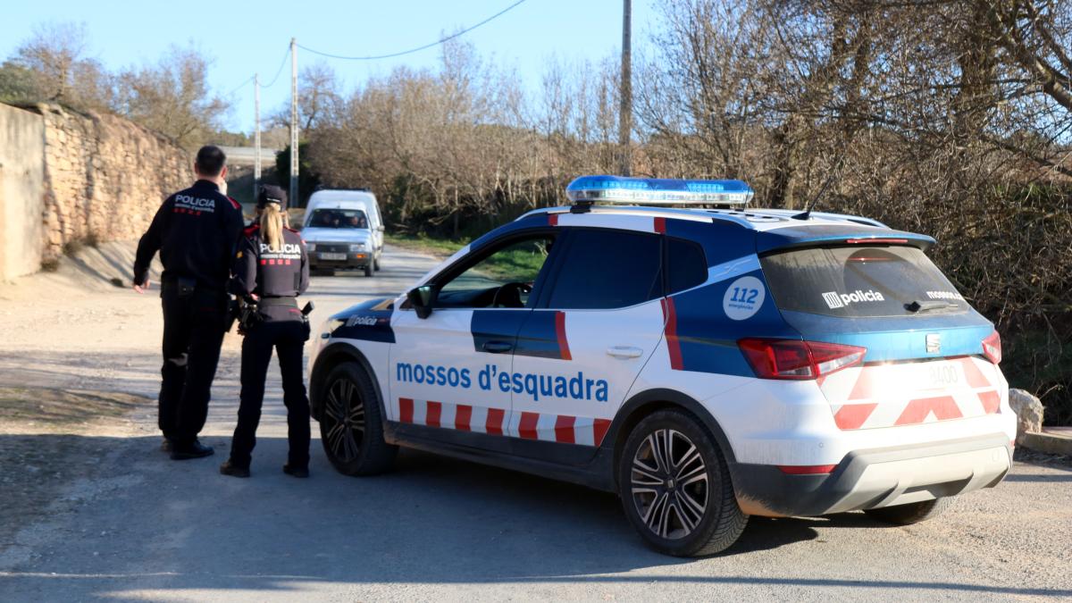 Barselona Yakınlarında Silahlı Saldırı: 32 Kovan Bulundu, Polis Soruşturuyor