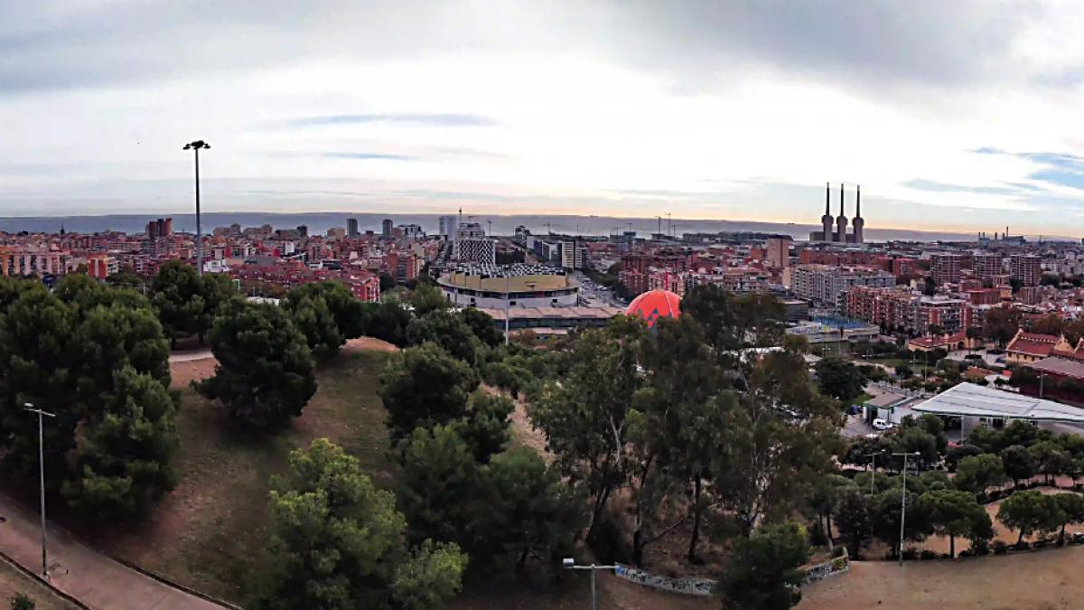 Badalona'daki Okul Yangını: 500 Kişi Tahliye Edildi, Can Kaybı Yok