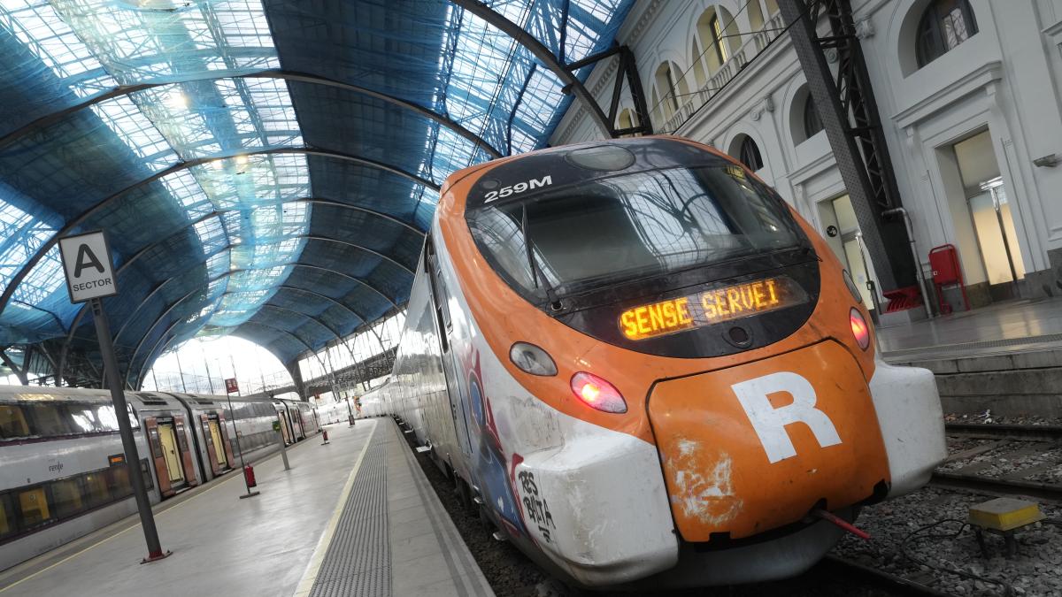 Katalonya'da Rodalies Trenleri Ücretsiz Seyahat Uygulaması Uzatıldı: Detaylar ve Arka Plan