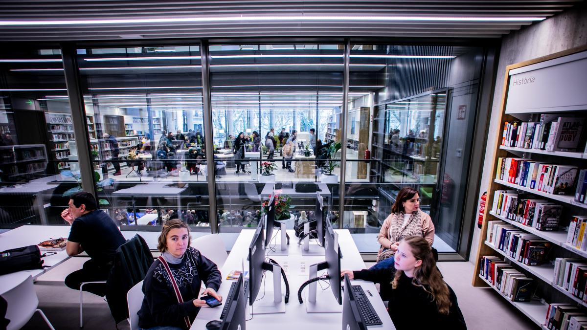 Barselona Kütüphaneleri Yeni Bir Çağa Giriyor: Kullanıcı Sayıları Rekor Kırıyor