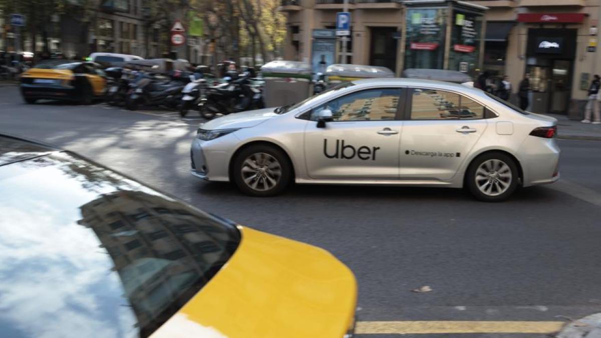 Barselona'da Ulaşım Kavgası: Junts, VTC Yasasını Yeniden Değerlendirmeye Açtı