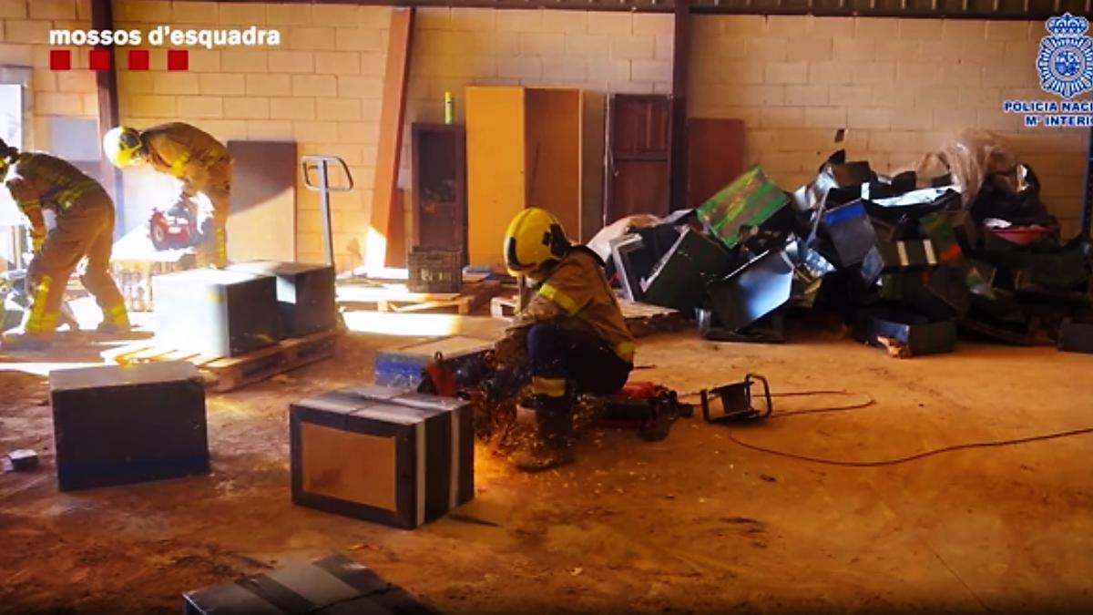 Katalonya'da Büyük Haşhaş Lojistik Merkezi Çökertildi: 10 Gözaltı