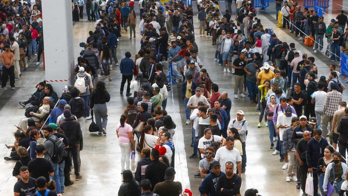 Barselona'da Göçmen Düzenlemesi: 87.000 Kişilik Kapsamlı Destek Süreci Tamamlandı
