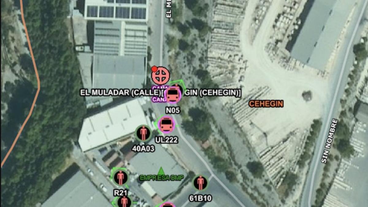 Murcia'da Sanayi Yangını: Cehegín'de Büyük Patlamalar ve Yoğun Alevler Korku Yarattı