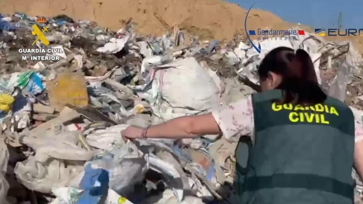 Katalonya'da Fransa'dan Gelen 46 Bin Ton Çöpü Gömme Skandalı: 4 Tutuklama