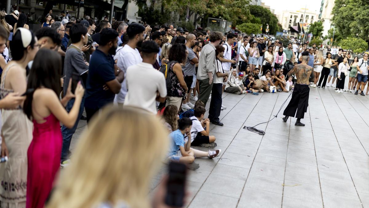 Barselona'da Sokak Gösterileri Tartışması: Ombudsman Daha Sert Tedbir İstiyor