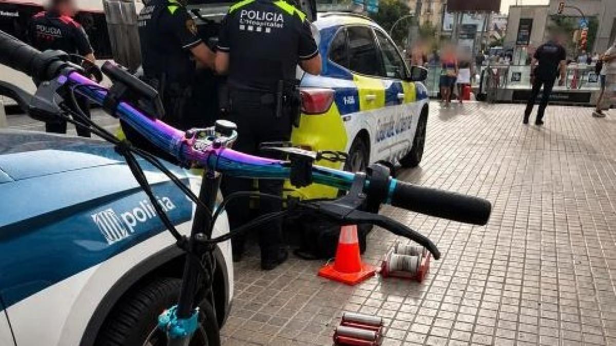 L'Hospitalet'te Elektrikli Scooterlara Sıkı Denetim: Sekiz Ayda 500'den Fazla Araca El