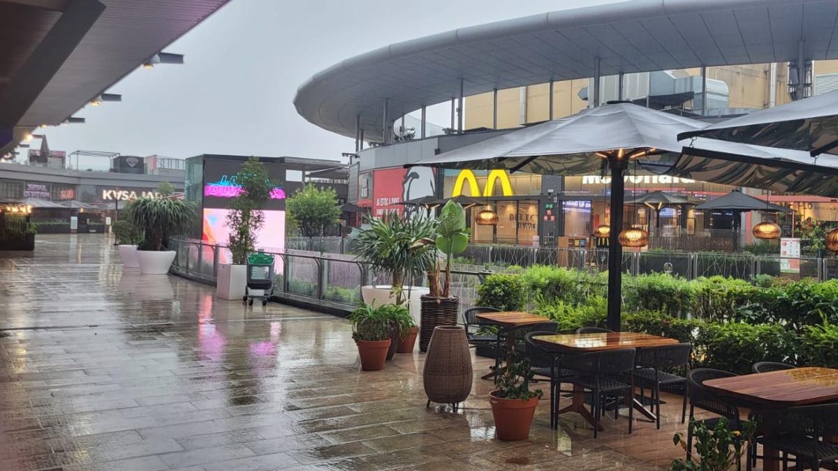 Barselona Yakınındaki Splau AVM, 11.000 m²'lik Dev Bir Dönüşümle Moda Devi Oluyor