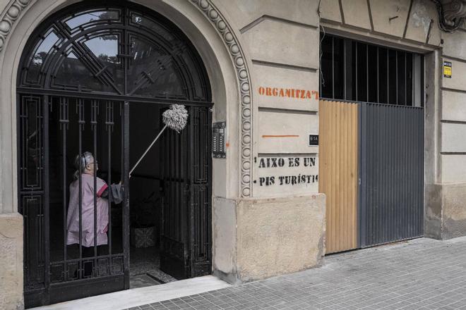 Badalona'dan Radikal Adım: Yaz Öncesi Turistik Dairelere Tam Yasak Geliyor