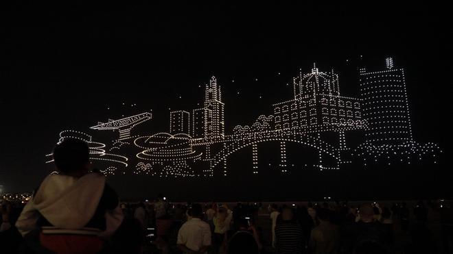 Sagrada Familia'dan Avrupa Rekoruna: Flock Drone Art Studio'nun Drone Sanatındaki