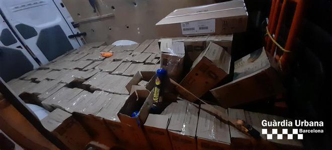 Barselona'da Gençler Arasında "Gülme Gazı" Tehlikesi Büyüyor