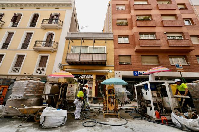 Barselona'nın Putxet Mahallesi'ndeki Göçük Mağdurları Evlerine 2027'ye Kadar Dönemeyecek