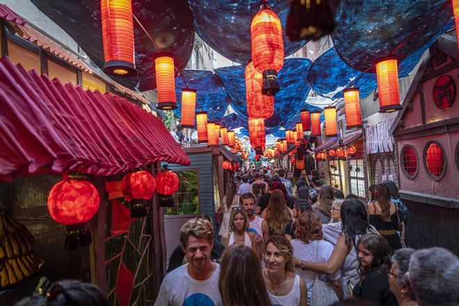 Gràcia Festivali 2026 Temaları Açıklandı: Tolkien, Anılar ve Bahçeler Sokakları Süsleyecek