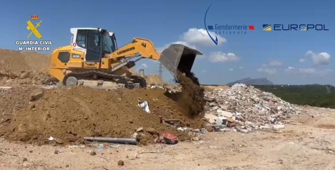 Katalonya'da Çevre Skandalı: Fransa'dan Gelen 46 Bin Ton Çöp Toprağa Gömüldü, 4 Tutuklama