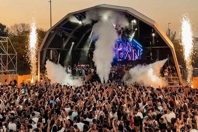 Brisa Open Air, Gavà'ya Dönüş İçin Hazırlanıyor: 5.000 Kişilik "Macrotardeo" Yeniden