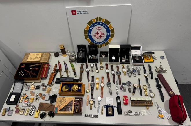 Barselona'da Evden 42 Saat, Bıçak ve Mücevher Çalan Hırsız Yakalandı