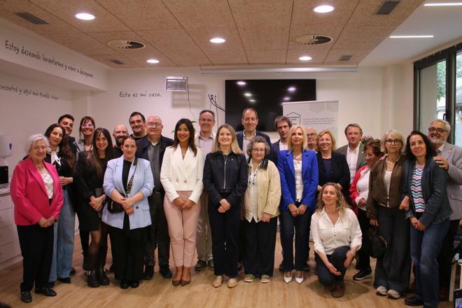 Badalona'da Evsizlere Umut Olan Folre Gündüz Merkezi Yeni Yer Arıyor: 30 Yıllık