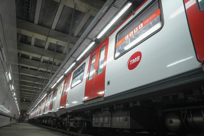Barselona'nın Gràcia Festivali'ne Özel Metro Takviyesi: 67 Saat Kesintisiz Hizmet!