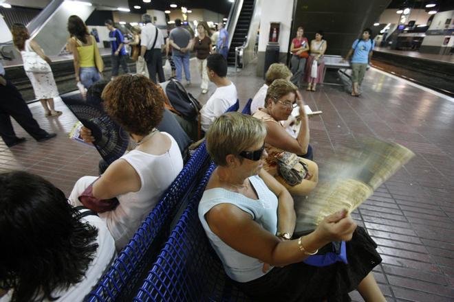 Klima Çalışmayan Tren Yolculuklarında Renfe Para İadesi Yapacak: Yeni Dönem Başlıyor
