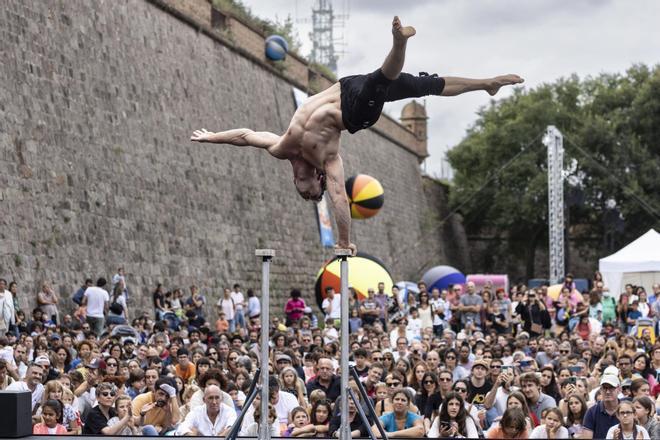 Barselona'nın La Mercè Festivali Genişliyor: Sirk ve Sokak Sanatları Şehri Saracak