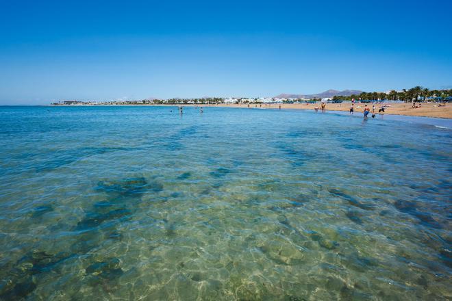 Lanzarote'da Acı Olay: 70 Yaşındaki Turist Plajda Hayatını Kaybetti