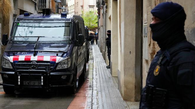**Igualada'da Feci Kaza: Kamyonun Çarptığı Yaşlı Kadın Hayatını Kaybetti**
