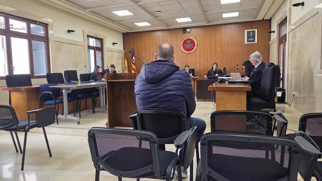 Kuveytli Aile Mallorca'daki Mülk Yöneticisi İçin 9 Yıl Hapis İstiyor: Dolandırıcılık