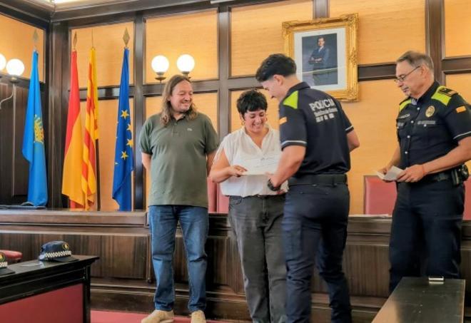 Barselona'nın Kalbinde Güvenlik Güçleniyor: Santa Coloma'ya Yeni Polis Takviyesi