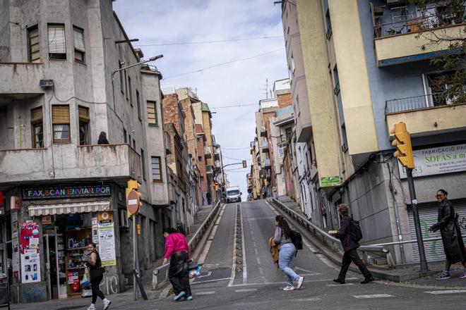 Barselona'da Kiracı Hakları Zaferi: İki Tahliye Kararı Askıya Alındı