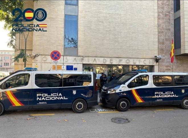Mallorca'da İki Çocuğa Arkadaşlarının Mahrem Fotoğraflarını Yaymaktan Gözaltı