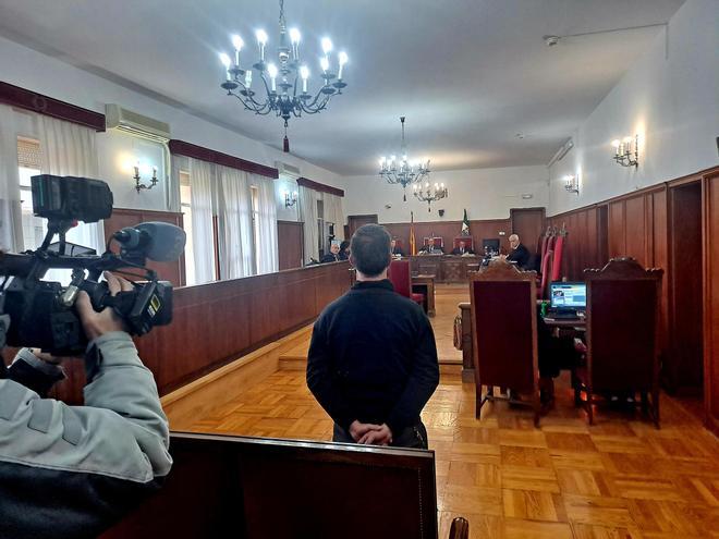 İspanya'da Vahşet: Öz Kızlarına İstismar Eden Ebeveynlere Ağır Hapis Cezası Onaylandı