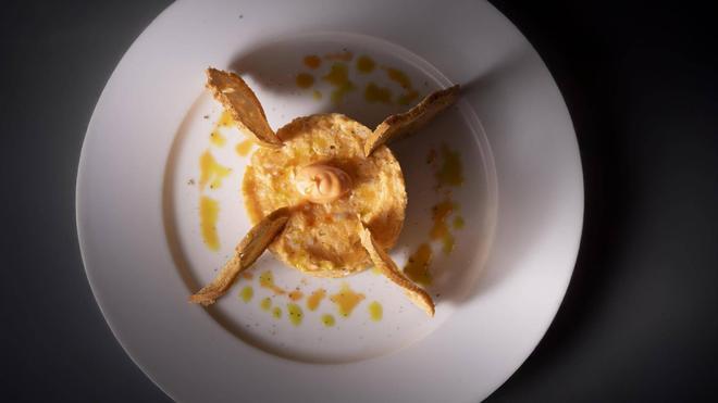 Barselona'da Gastronomi Trendi: Karidesli Rus Salatası Tapas Dünyasını Sallıyor!