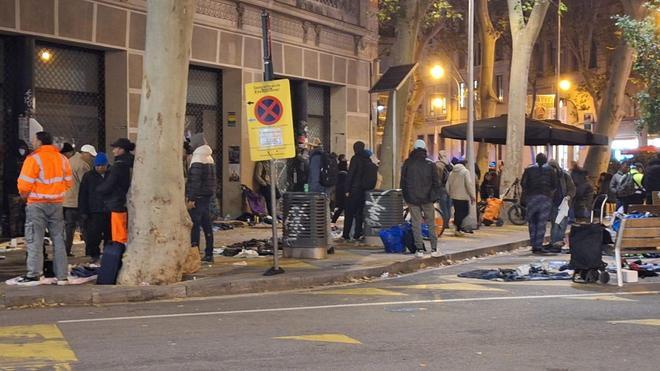 Barselona'da 'Sefalet Pazarı'na Sıkı Denetim: Sant Antoni Nefes Alacak mı?