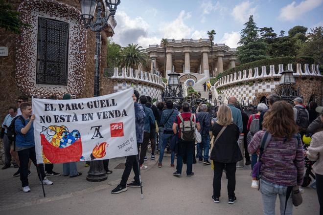 Barselona'da Park Güell Yüzüncü Yıl Kutlaması İptal Edildi: Halkın Sesi Kazandı