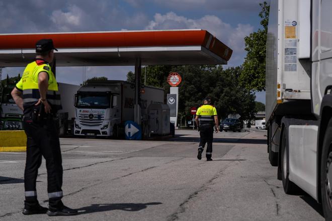 Badalona'da İki Haftada Beş Kez Aynı Benzin İstasyonunu Soyan Adam Yakalandı